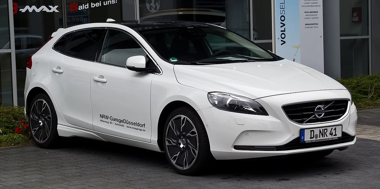 Volvo V40 Cross Country — V40 (2012–2019)