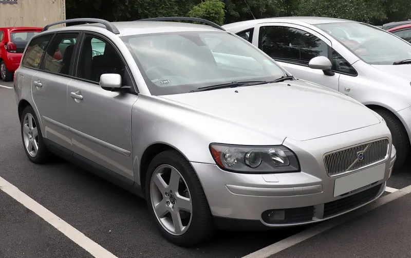 Volvo V50 Volvo V50 (2004–2012)